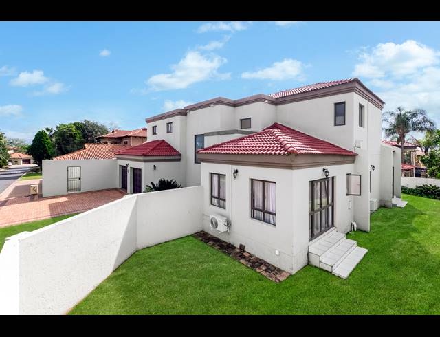 4 BEDROOM HOUSE FOR SALE IN FERNRIDGE ESTATE